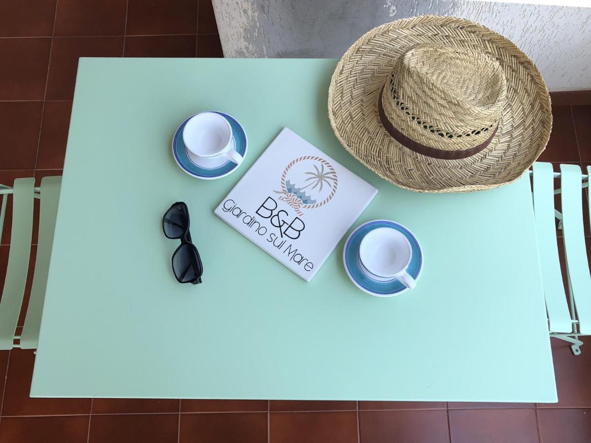 Giardino sul Mare Bed & Breakfast Patti Exterior foto